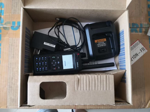 Motorola ht mtp3100 MTP3150 TETRA Two ways Radio - Image 6