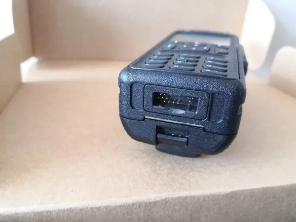 Motorola ht mtp3100 MTP3150 TETRA Two ways Radio - Image 3